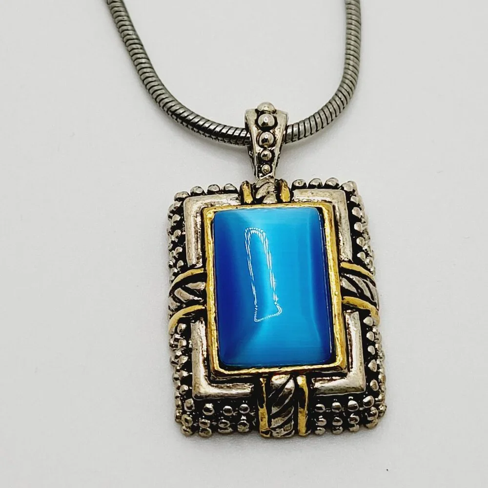 Silver & Gold Tone Pendant Snake Choker Necklace Filigree Gold tone accents - Picture 4 of 9